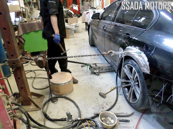 BMW320d_판금(2).JPG