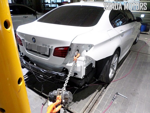 BMW520d_판금.JPG