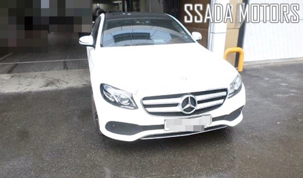 벤츠 E300.jpg